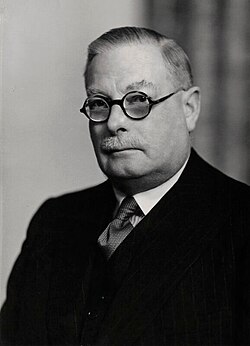 Henry Benyon, 19542